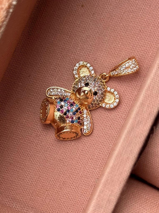 Dije De Oso Dorado Con Circones Azules y Negros