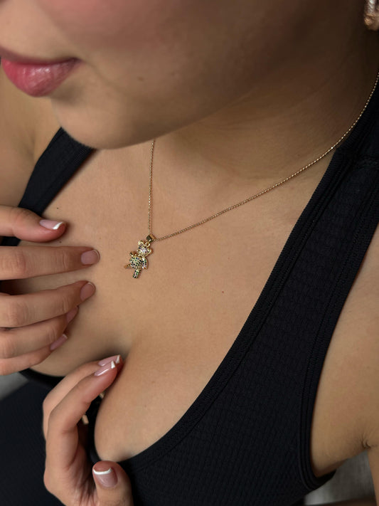 Cadena de Oso Dorado con Circones Negros